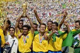 Brasil tetra campeão